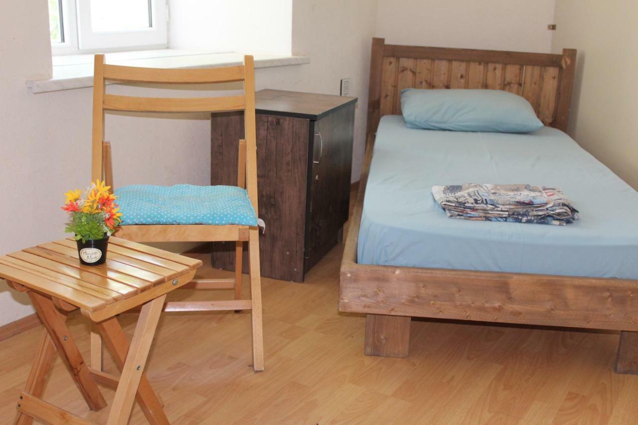 Capital Hostel Baky Esterno foto